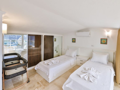 3. Schlafzimmer