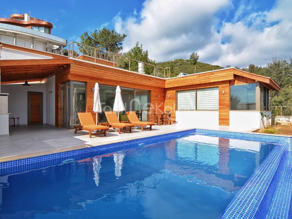 Villa Swan 3