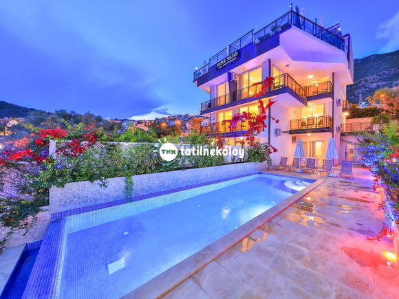 Villa Artemis 2