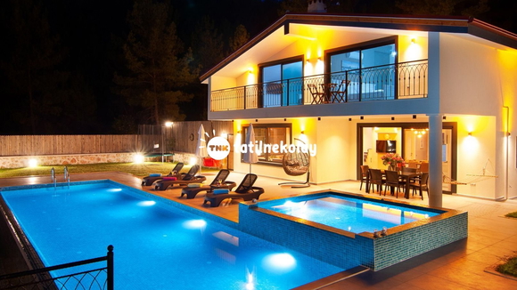 How Did Holiday Rentals Become a Game Changer in the Hospitality Industry?