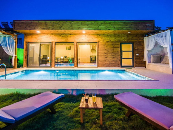 Villa Dexter
