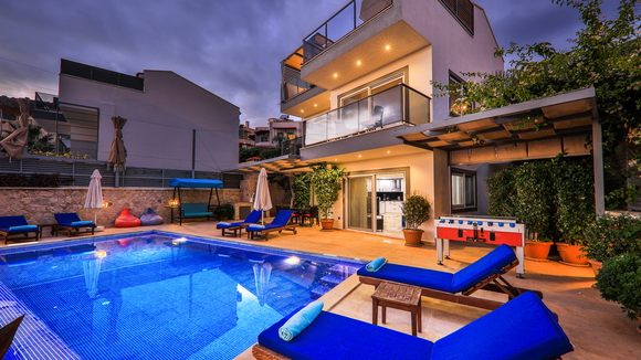 Villa Hola