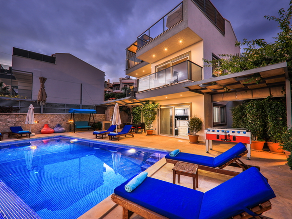 Villa Hola