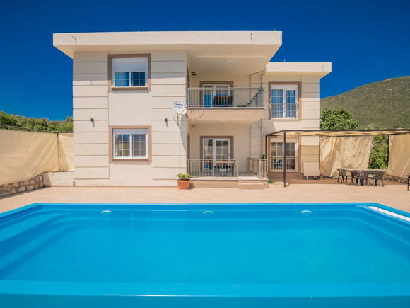 Villa Burst 2