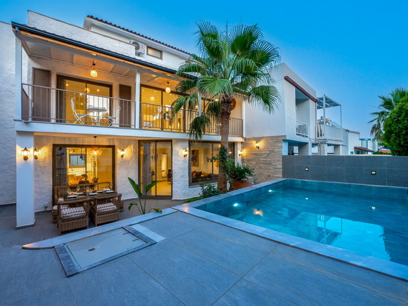 Villa Pier 2