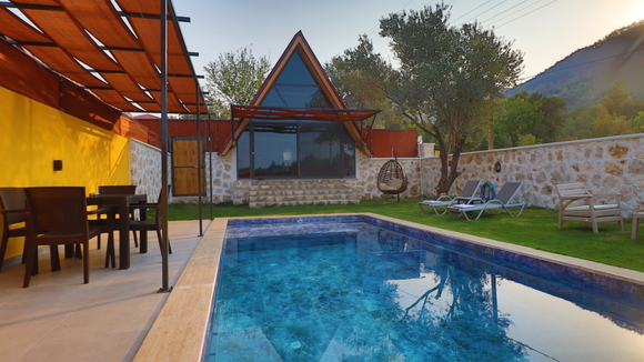 Villa Eflatuni