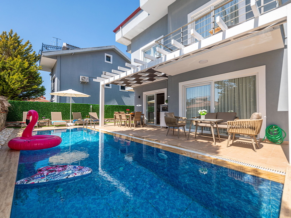 Villa Redeye