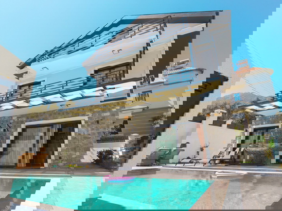 Villa Entusa 1