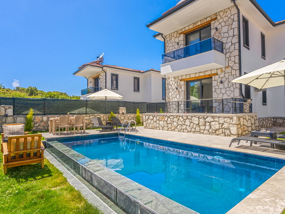 Villa Merit 2