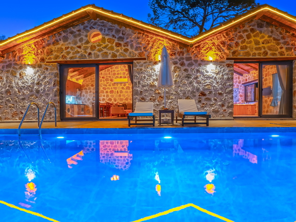 Villa İlustrado