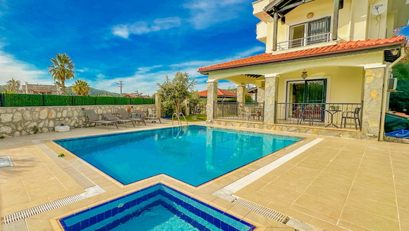 Villa Popular