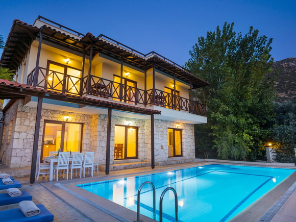 Villa Authentic