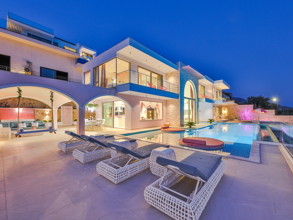 Villa Splash