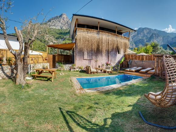 Villa Katie