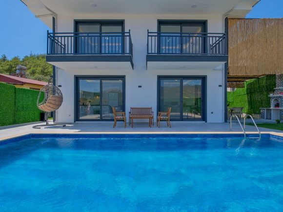 Villa Clint
