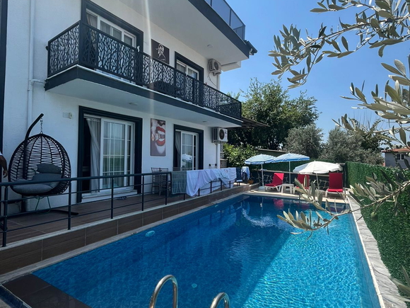 Villa Nisan