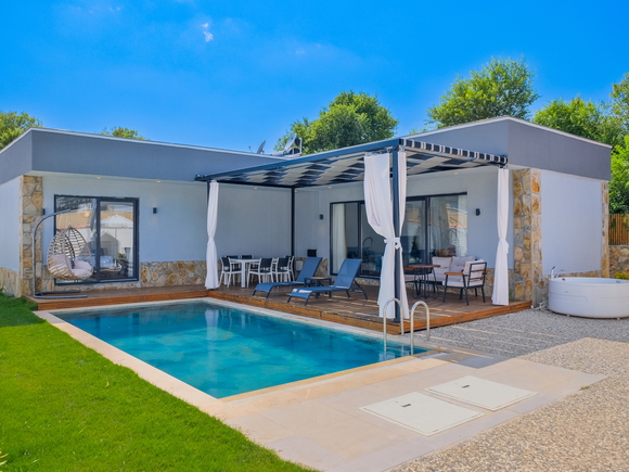 Villa Sharon