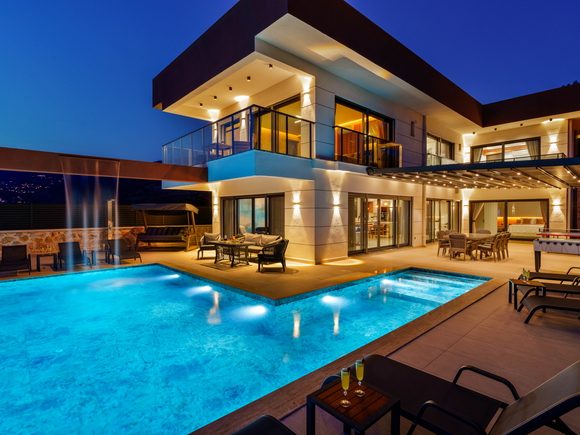 Villa Crest