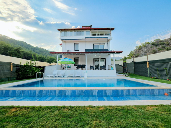 Villa Grenade