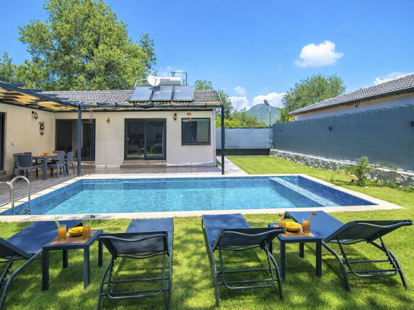 Villa Sabah Esintisi