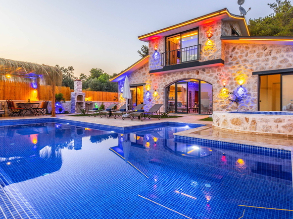 Villa Mavga 4