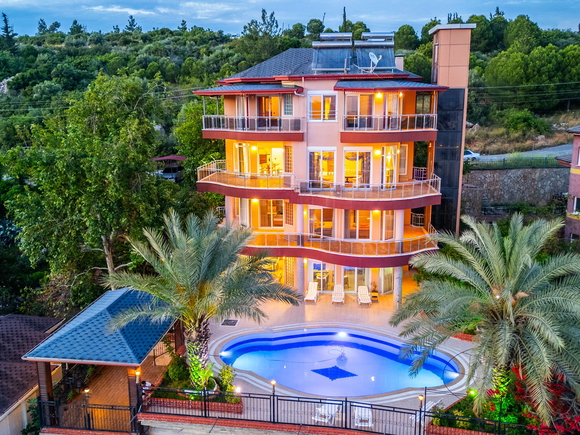 Villa Aster