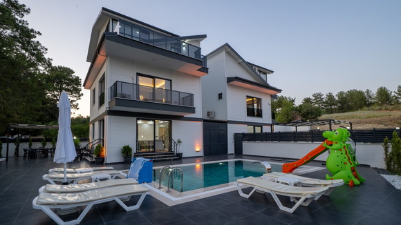 Villa Sparkle Bay