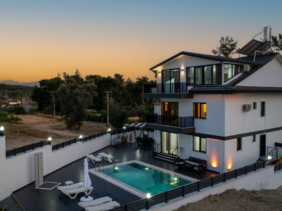 Villa Sparkle Bay 2