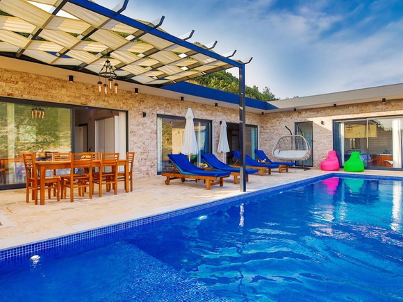 Villa Dem