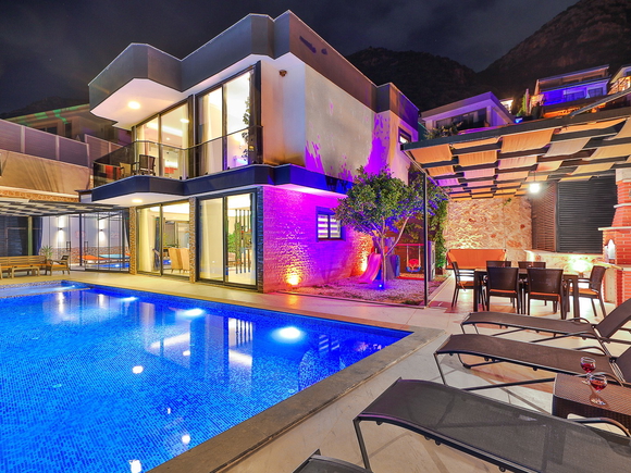 Villa Stonewell