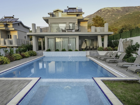 Villa Aspen Grove