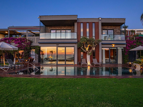 Villa Pinewood