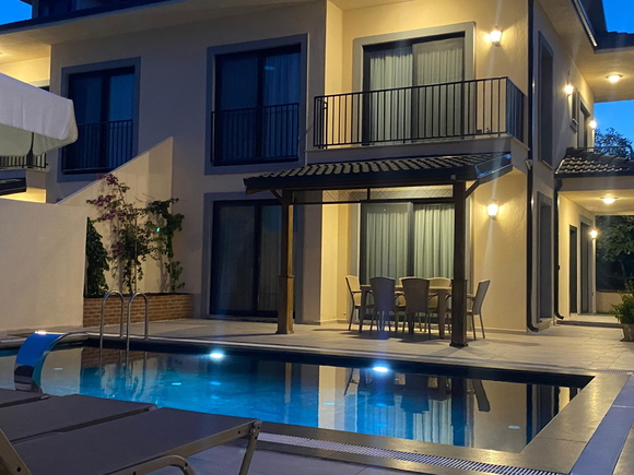 Villa Orchard