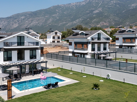 Villa Midway