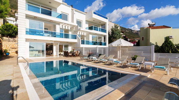 Villa Eagle 2