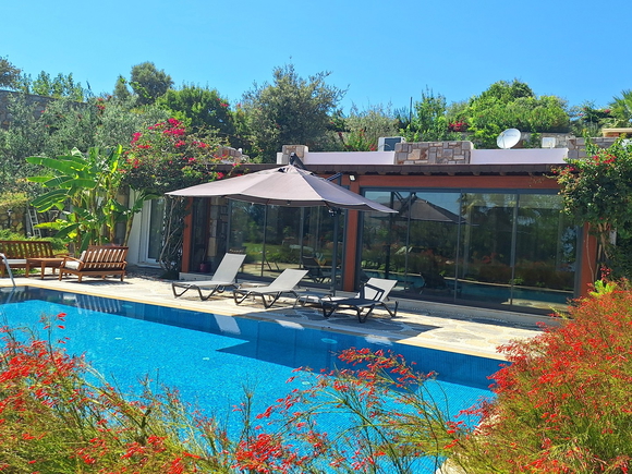 Villa Silver Lake
