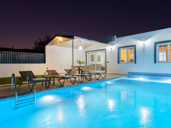 Villa Cypress Hill