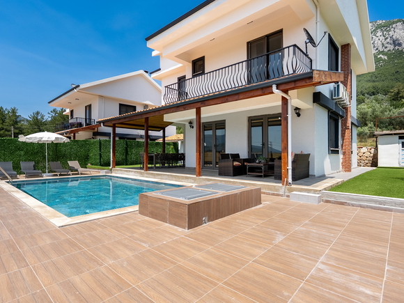 Villa Avalon Bay