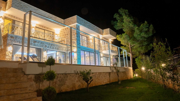 Villa Canon 4