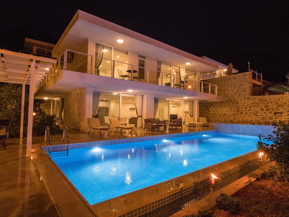 Villa Lumi 1