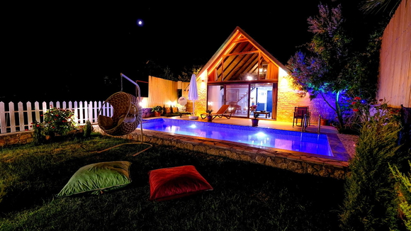 Kiralık Tatil Villaları Konaklama Sektöründe Nasıl Oyun Değiştirici Oldu?