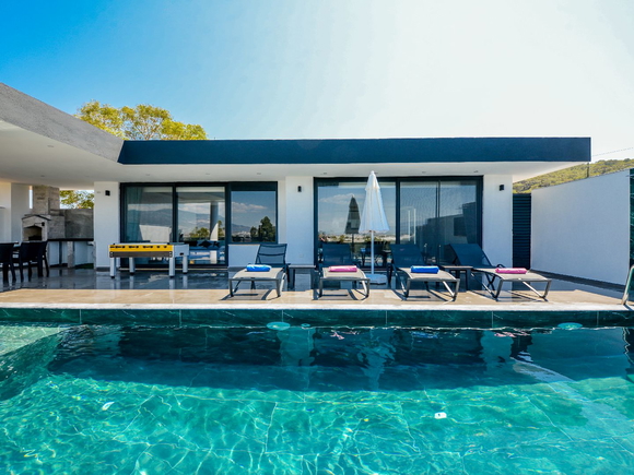 Villa Neo