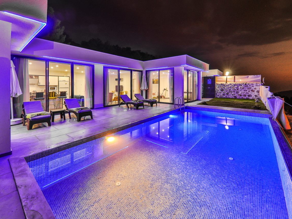 Villa Ay 1