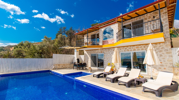 Villa Basil