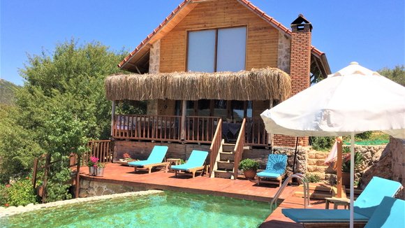 Villa Nuts 4
