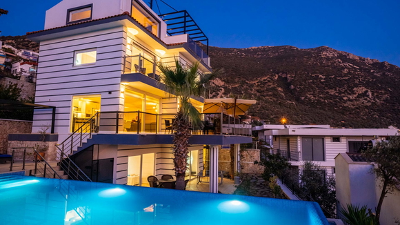 Villa Skyblue
